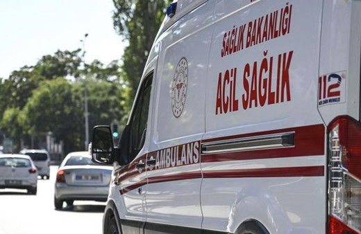 İstanbul'da yeni uygulama! Trafikte ambulans gelince her arabada bu anons duyulacak