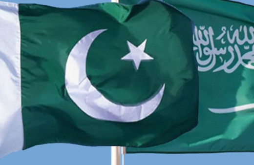 Suudi Arabistan ile Pakistan, ortak stratejik savunma anlaşması imzaladı