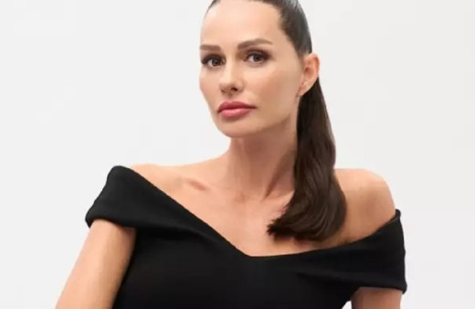 İzzet Özilhan'dan tek celsede boşanmıştı! Yasemin Ergene İstanbul'u terk etti...