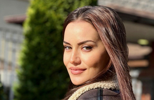 Fahriye Evcen sosyal medyayı yıktı geçti! O fotoğraflara beğeni ve yorum yağdı