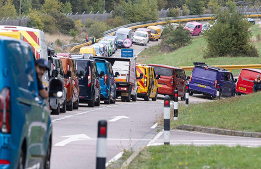 Ford Transit 60. yılında "Dünyanın En Büyük Ticari Araç Konvoyu" rekorunu kırdı