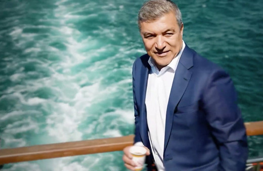 Halk TV'den ayrılan İsmail Küçükkaya nereye geçti? Yeni kanalı ilk fragmanı yayınladı