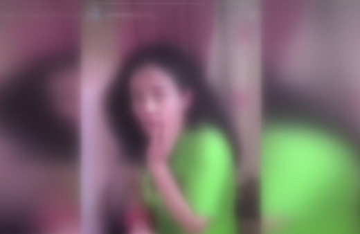 Mersin'de aldattığını iddia ettiği karısını dövüp videosunu yayınladı