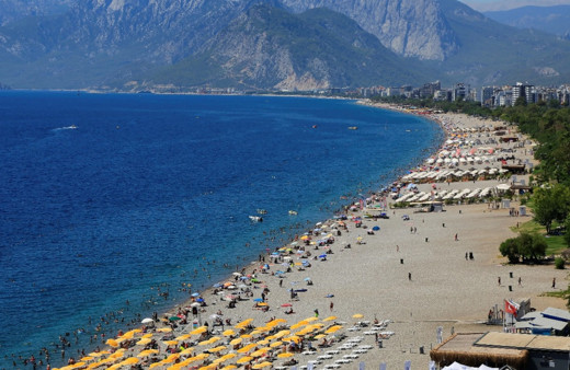Hedef 18 milyondu! Antalya turist hedefine biraz daha yaklaşıyor...