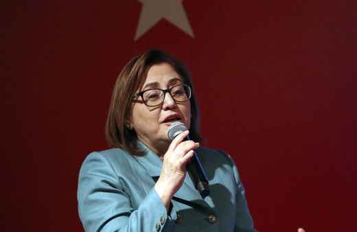 Fatma Şahin duyurdu! Gaziantep’te Türkiye’nin en büyük Alzheimer merkezi açılıyor