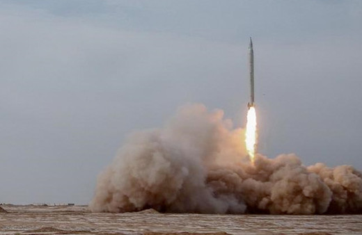 Hindistan'dan 2 bin km menzilli balistik füze testi