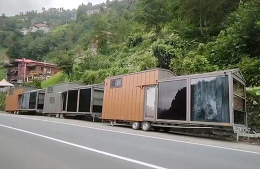 Rize'de sel sonrası bungalovlar sökülüyor