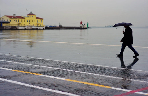 İzmir'de 121 gün sonra yağmur yağdı