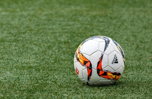 Napoli'yi yenen Milan, liderliğe yükseldi