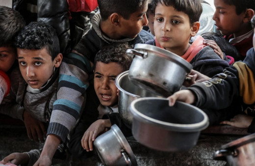 Yardım tırları Gazze'ye ulaşamıyor! ''Gazze'ye eylül ayında 18 bin yardım tırından sadece 1824'ü girdi''