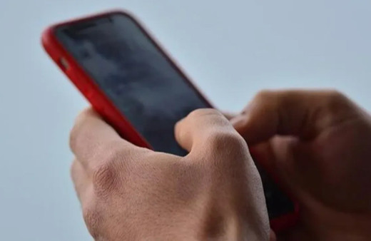 Eski nişanlının 'tekrar barışalım' mesajları başını yaktı