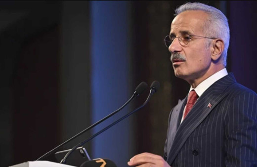 Bakan Uraloğlu duyurdu: 4 saatlik yol 36 dakikaya inecek