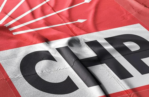 CHP'de istifalar bitmiyor! "Evraklar parçalandı" diyerek duyurdu