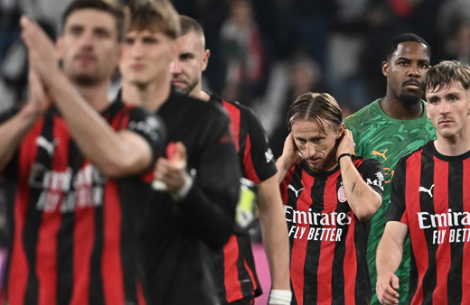 Milan Juventus'la berabere kaldı lider değişti