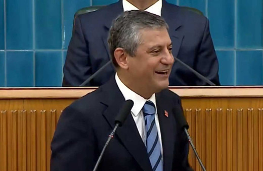 Özgür Özel’in slogan atan partiliye tepkisi gündem oldu