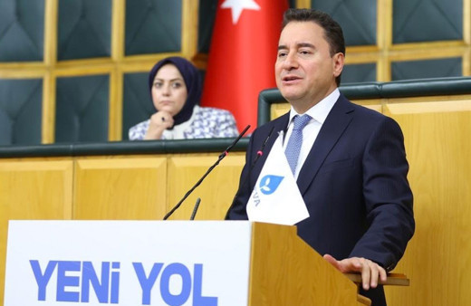 Erdoğan ile fotoğraf olayı! Ali Babacan fena patladı size mi soracağız?