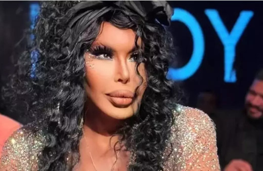 Bülent Ersoy'dan şok eden gaf! Sahnede küfür etti