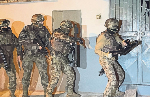 İstanbul'da DEAŞ operasyonunda 6 zanlı yakalandı