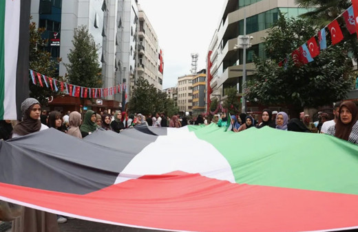 Trabzon'da Filistin'e destek yürüyüşü düzenlendi