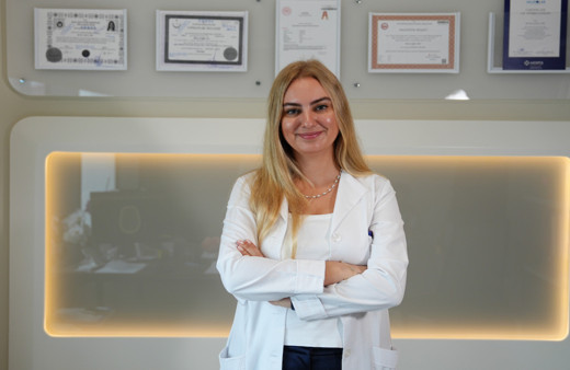 Genellikle erkeklerde görülüyor! Küme baş ağrısı hastaları ''Kafamı duvara vurmak istiyorum'' diyor!