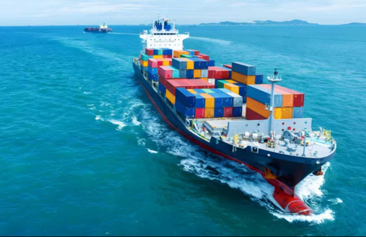 ABD ve Çin ticaret savaşı denizlere taşındı