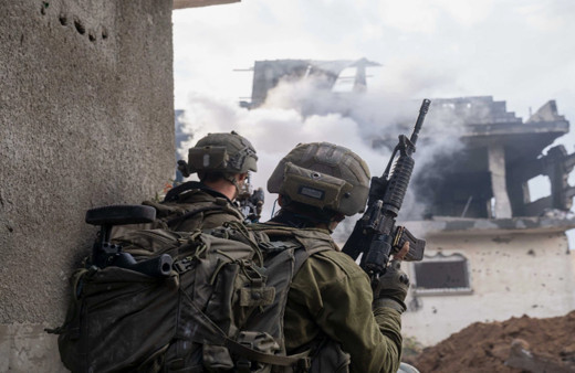 Katil İsrail ordusu ateşkese rağmen Gazze'de evlerine dönmeye çalışan 7 Filistinliyi öldürdü