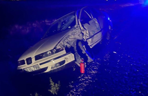 Konya'da işçi servisi ile otomobil çarpıştı: 18 yaralı