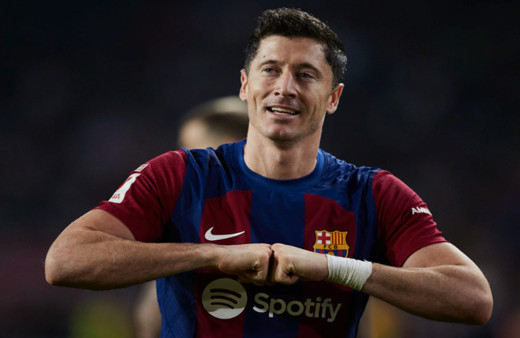 Barselona'nın yıldızı Lewandowski'den kötü haber!