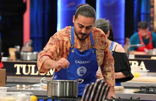 MasterChef sütüdyosunu karıştırmıştı! Çağatay bu kez de kaza geçirdi...