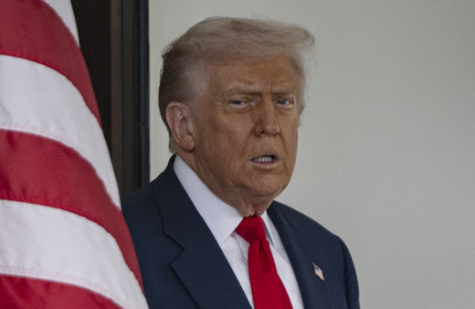 ABD Başkanı Trump'tan Çin açıklaması: Şu an savaşın içindeyiz