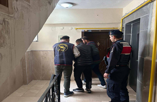 Yozgat'ta kesinleşmiş 13 yıl 11 ay 15 gün hapis cezası bulunan firari hükümlü yakalandı