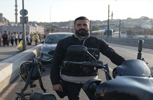 Umre turu iptal olan Kayserili gurbetçi, Hollanda'dan Suudi Arabistan'a motosikletiyle gitti