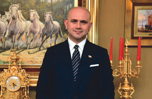 Tefecilik ve kara para soruşturmasında 3 şüpheli tukuklandı