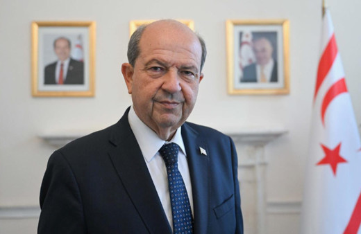 KKTC'de Cumhurbaşkanı Tatar, cumhurbaşkanı seçimi için oyunu kullandı