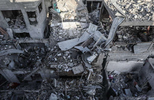 İsrail ordusu "sarı hattı" geçtiği iddiasıyla Filistinlilere ateş açtığını açıkladı