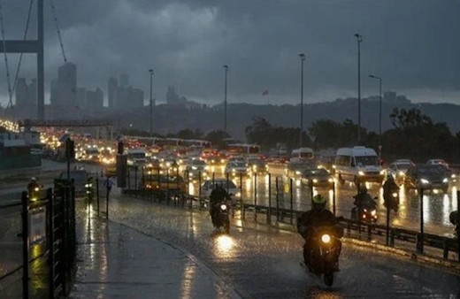İstanbul için alarm verildi! Yarın akşam çok şiddetli sağanak bastıracak