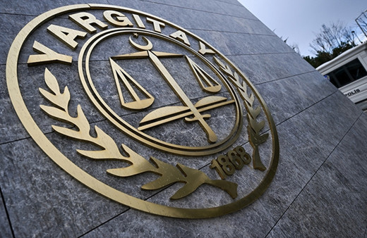 İş arkadaşlarının gizlice fotoğraflarını çekti! Yargıtay kararını verdi