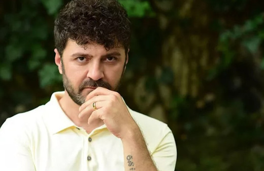 Şahin Irmak'dan estetik açıklaması! "Ben gülerim yaptıramam"