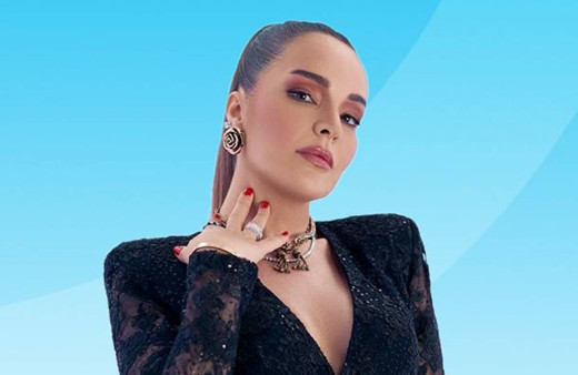 Şarkıcı Bengü büyük korku yaşadı! Katıldığı etkinlikte yağış ve fırtınaya yakalandı