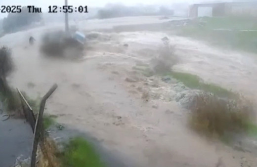 Bülent Kaptanoğlu'nun sel sularına kapıldığı anlar ortaya çıktı