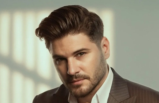 Tolgahan Sayışman, umre ziyaretinde yere yığıldı kaldı! O anlar sosyal medyada paylaşım rekoru kırdı