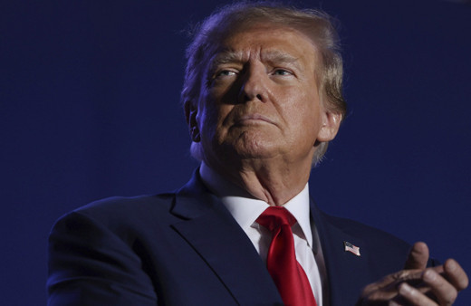 Trump, eski Adalet Bakanı Garland ve eski FBI Direktörü Wray'in yargılanmasını istedi