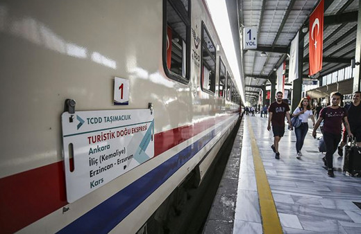 Turistik Doğu Ekspresi'nin yeni sezon biletleri yarın satışa çıkacak