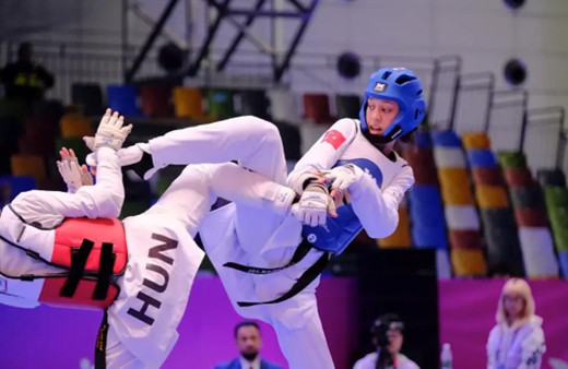 Milli tekvandocu Emine Göğebakan, dünya şampiyonu oldu