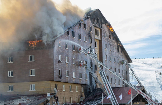Bolu Kartalkaya'daki Grand Kartal Otel yangını davasının 3. duruşması başladı