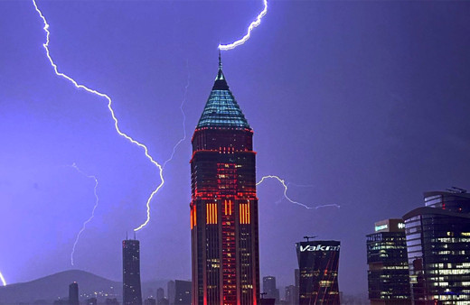 Dengesiz havaya dikkat! Bugün yağışlar tehlikeli yarından sonrası çok farklı