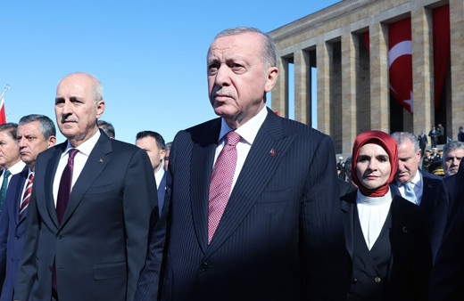 Cumhurbaşkanı Erdoğan başkanlığındaki devlet erkanı Anıtkabir'i ziyaret etti