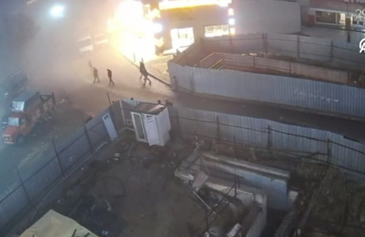 Kocaeli'de 7 katlı binanın çökme anı güvenlik kamerasında