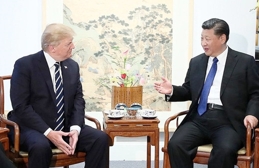 ABD ve Çin liderleri, Güney Kore'nin Busan şehrinde bir araya geldi baltalar kuma gömüldü