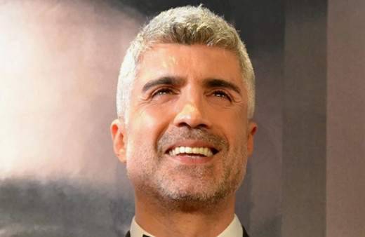 Saçı sakalı uzatan Özcan Deniz'den sürpriz imaj değişikliği! O haline 'Şirin Baba' deniyordu, sosyal medya çalkalandı